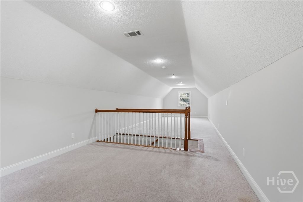 Image 32 of property listing at 2411 Salcedo Avenue, Savannah, GA 31406