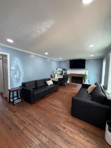 4855 Indian Crest Court NW, Lilburn, GA 30047