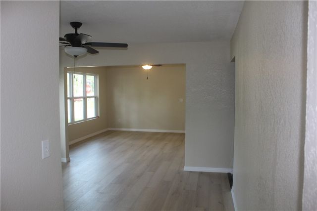 1113 N College Street, Clarksville, AR 72830