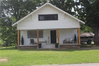 1113 N College Street, Clarksville, AR 72830