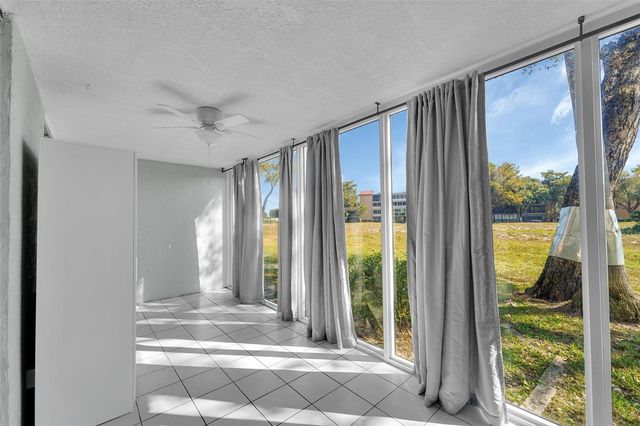 480 NW 76th Avenue 107, Margate, FL 33063