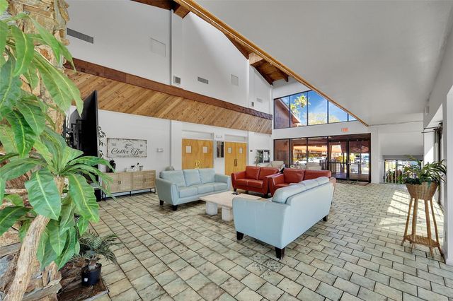 480 NW 76th Avenue 107, Margate, FL 33063