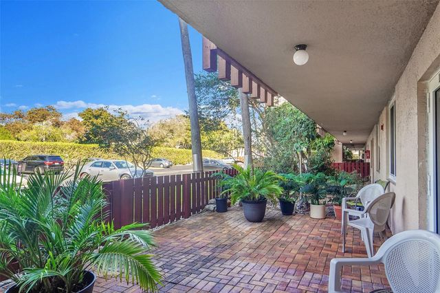 480 NW 76th Avenue 107, Margate, FL 33063