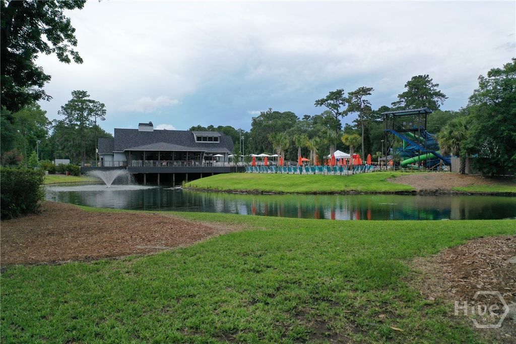 Image 29 of property listing at 5 Franklin Court, Savannah, GA 31411