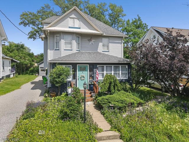 2126 S Arch Avenue, Alliance, OH 44601