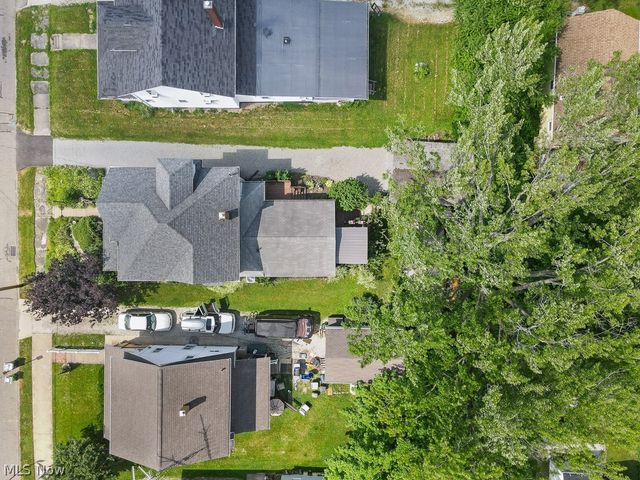 2126 S Arch Avenue, Alliance, OH 44601