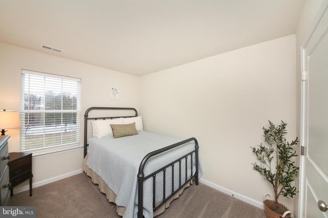 854 PEACEFUL LN, Pennsburg, PA 18073