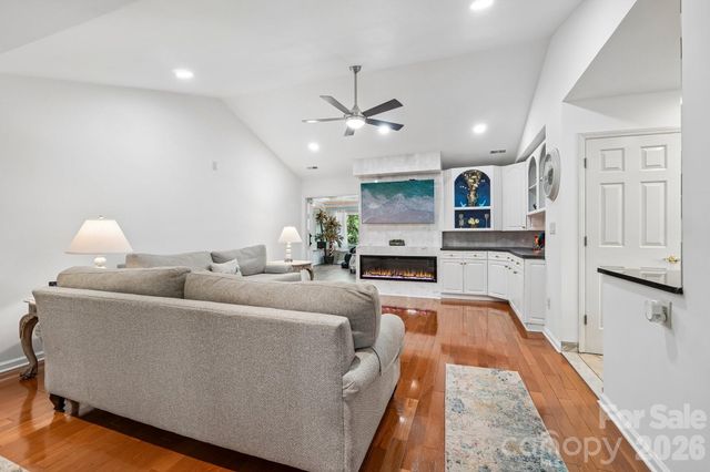 8463 Plantation Way, Harrisburg, NC 28075