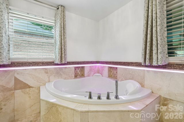 8463 Plantation Way, Harrisburg, NC 28075