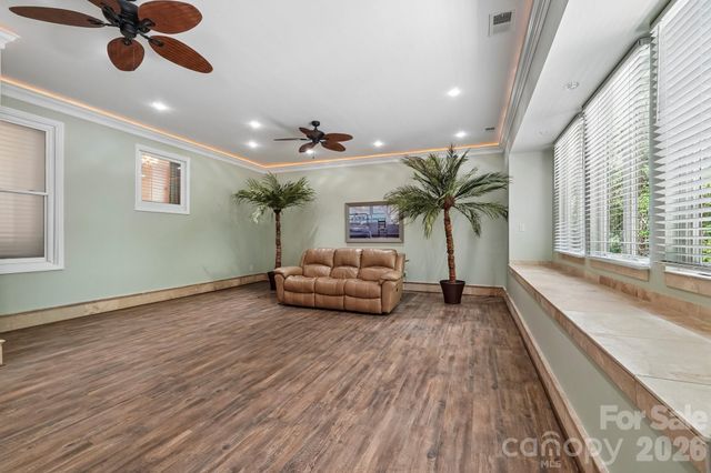 8463 Plantation Way, Harrisburg, NC 28075