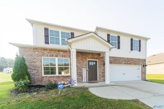 2275 Cypress Bend Circle, Hokes Bluff, AL 35903