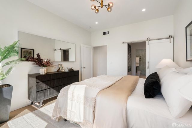 1741 Larkin Street, San Francisco, CA 94109