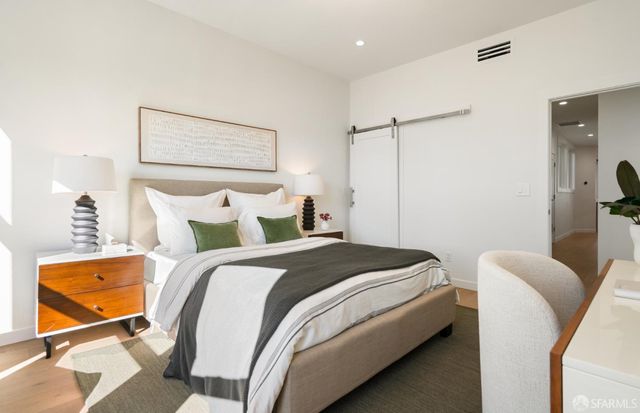 1741 Larkin Street, San Francisco, CA 94109