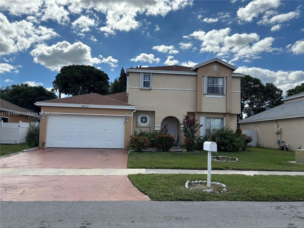 9470 Atlantic St, Miramar, FL 33025
