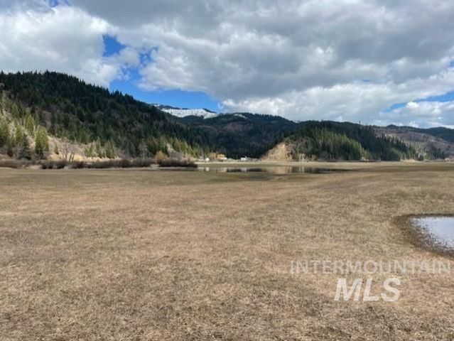 12412 St Joe River Rd, St. Maries, ID 83861