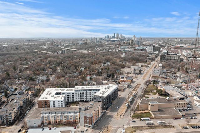 2650 University Avenue W 221, Saint Paul, MN 55114