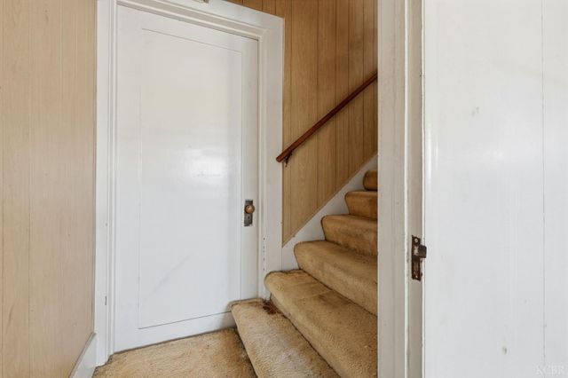 8 C Street, Lemoore, CA 93245