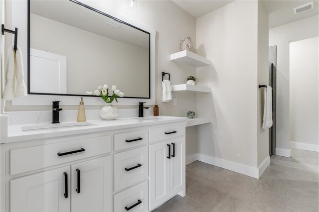 1007 Agua Escondida Court, Springtown, TX 76082