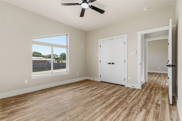 1007 Agua Escondida Court, Springtown, TX 76082