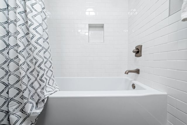 7801 Shoal Creek BLVD 203, Austin, TX 78757