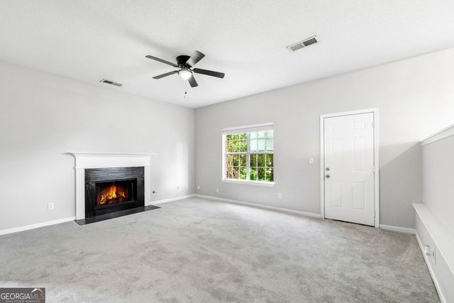 3129 Stonebridge Creek Drive, Lithonia, GA 30058