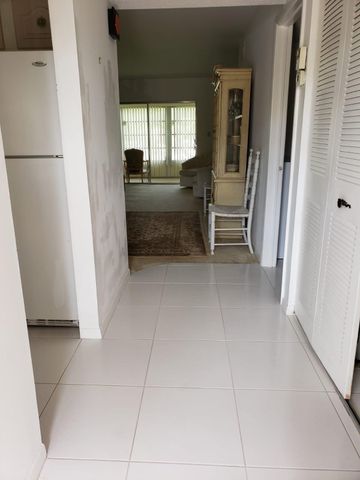 31 Abbey Lane 206, Delray Beach, FL 33446