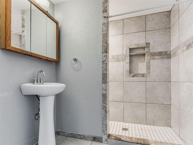 3701 NW 18th St. Street, Oklahoma City, OK 73107