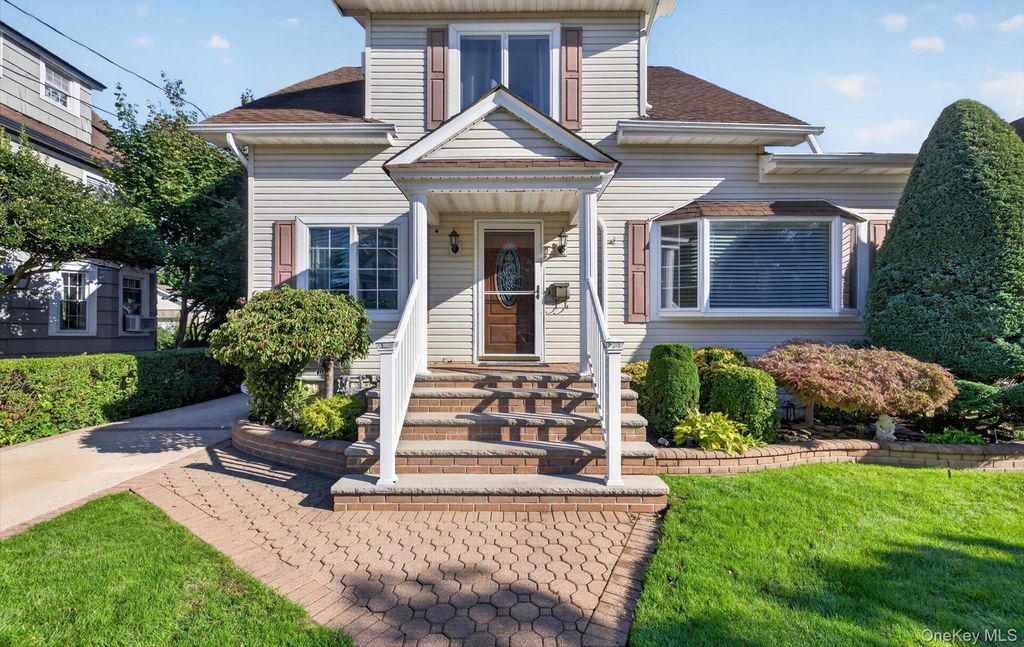 58 Garfield Place, East Rockaway, NY 11518 — photo 4