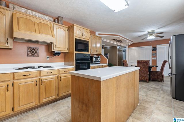 1331 FUNDERBURG BEND ROAD, Pell City, AL 35128
