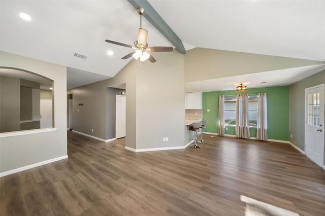 3718 Woodlace Drive, Humble, TX 77396