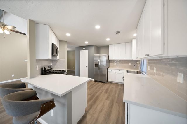 3718 Woodlace Drive, Humble, TX 77396