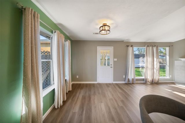 3718 Woodlace Drive, Humble, TX 77396