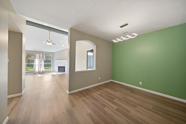 3718 Woodlace Drive, Humble, TX 77396