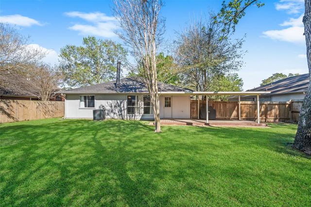 3718 Woodlace Drive, Humble, TX 77396