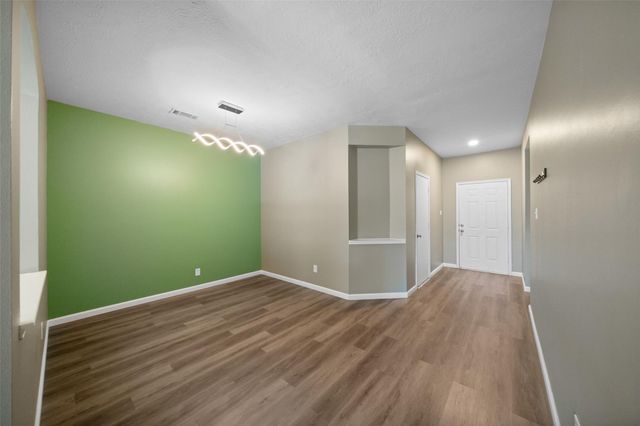 3718 Woodlace Drive, Humble, TX 77396