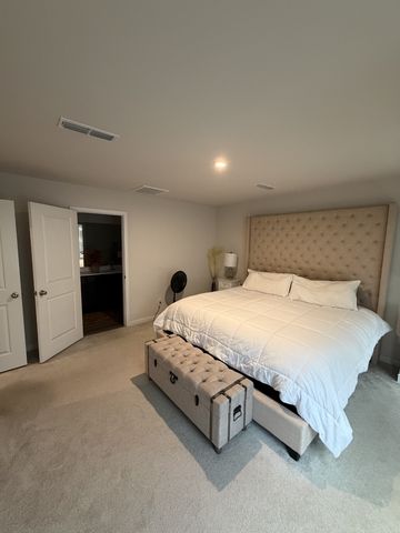 5418 Walnut Chase Dr, Christiana, TN 37037