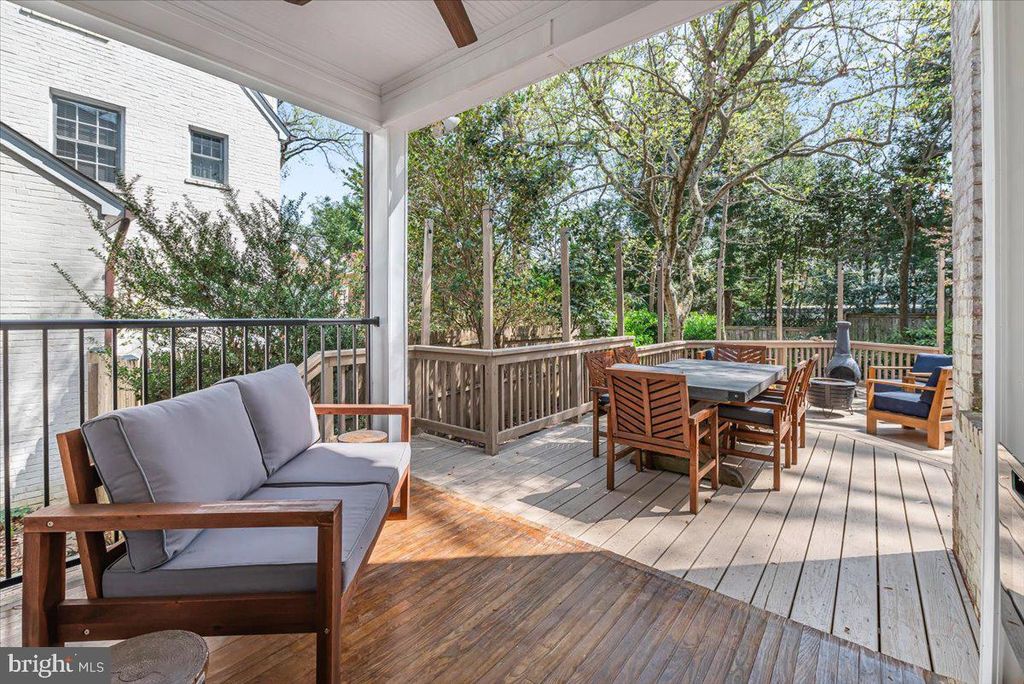 Image 38 of property listing at 4214 OAKRIDGE LN, Chevy Chase, MD 20815