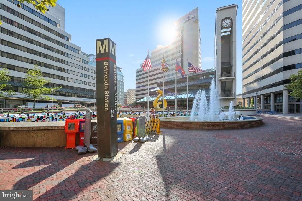 Image 48 of property listing at 4214 OAKRIDGE LN, Chevy Chase, MD 20815