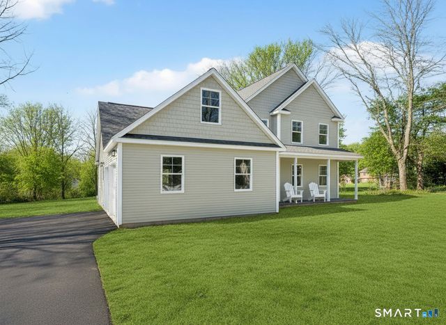 102 West Street, Hebron, CT 06248