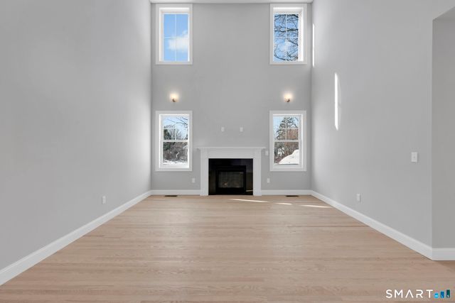 102 West Street, Hebron, CT 06248