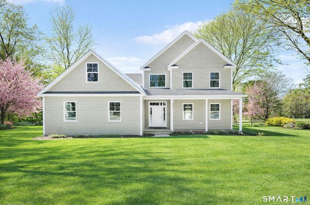 102 West Street, Hebron, CT 06248