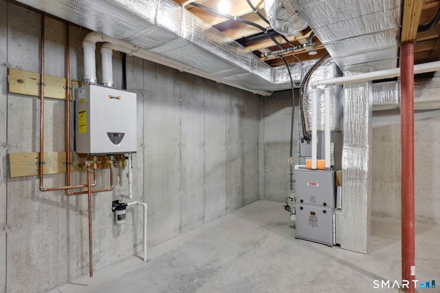 102 West Street, Hebron, CT 06248