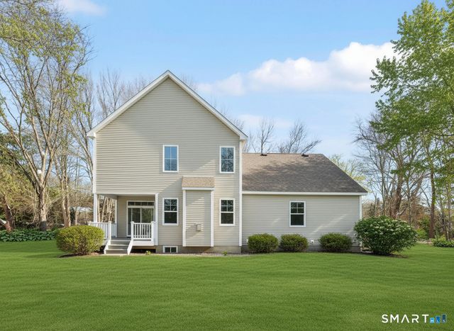 102 West Street, Hebron, CT 06248