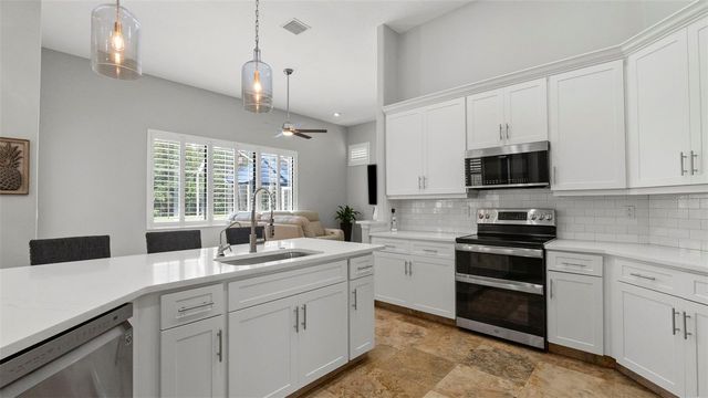 20101 FAIR HILL WAY, Tampa, FL 33647
