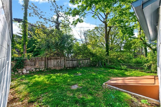 2930 Robin Road, Kettering, OH 45409