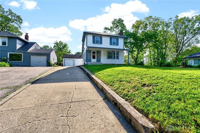 2930 Robin Road, Kettering, OH 45409