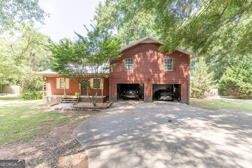 111 Willow Street, Commerce, GA 30529 — exterior