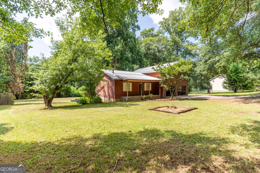 111 Willow Street, Commerce, GA 30529 — photo 2