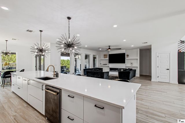 242 RHETT ROAD, Calhoun, LA 71225