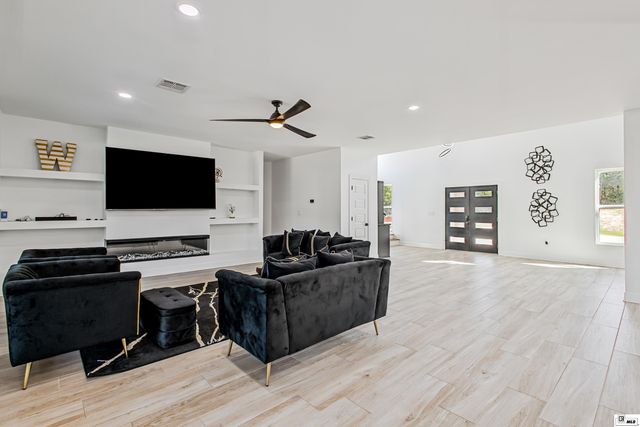 242 RHETT ROAD, Calhoun, LA 71225